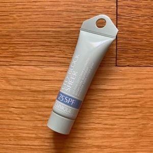 CLINIQUE. City block sheer. SPF 25. small size.
